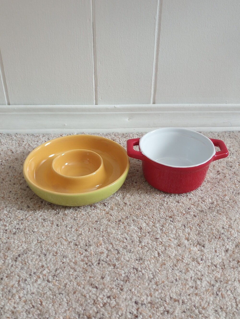 Pier 1 Imports Kitchen Ware Salsa / Dip Bowl & Red Mini Baker